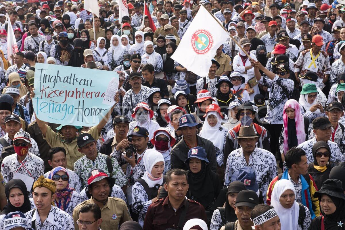 Perjuangan Guru Honorer Menjadi PPPK: Harapan Besar Guru Honorer di Indonesia Menuju Masa Depan Lebih Pasti